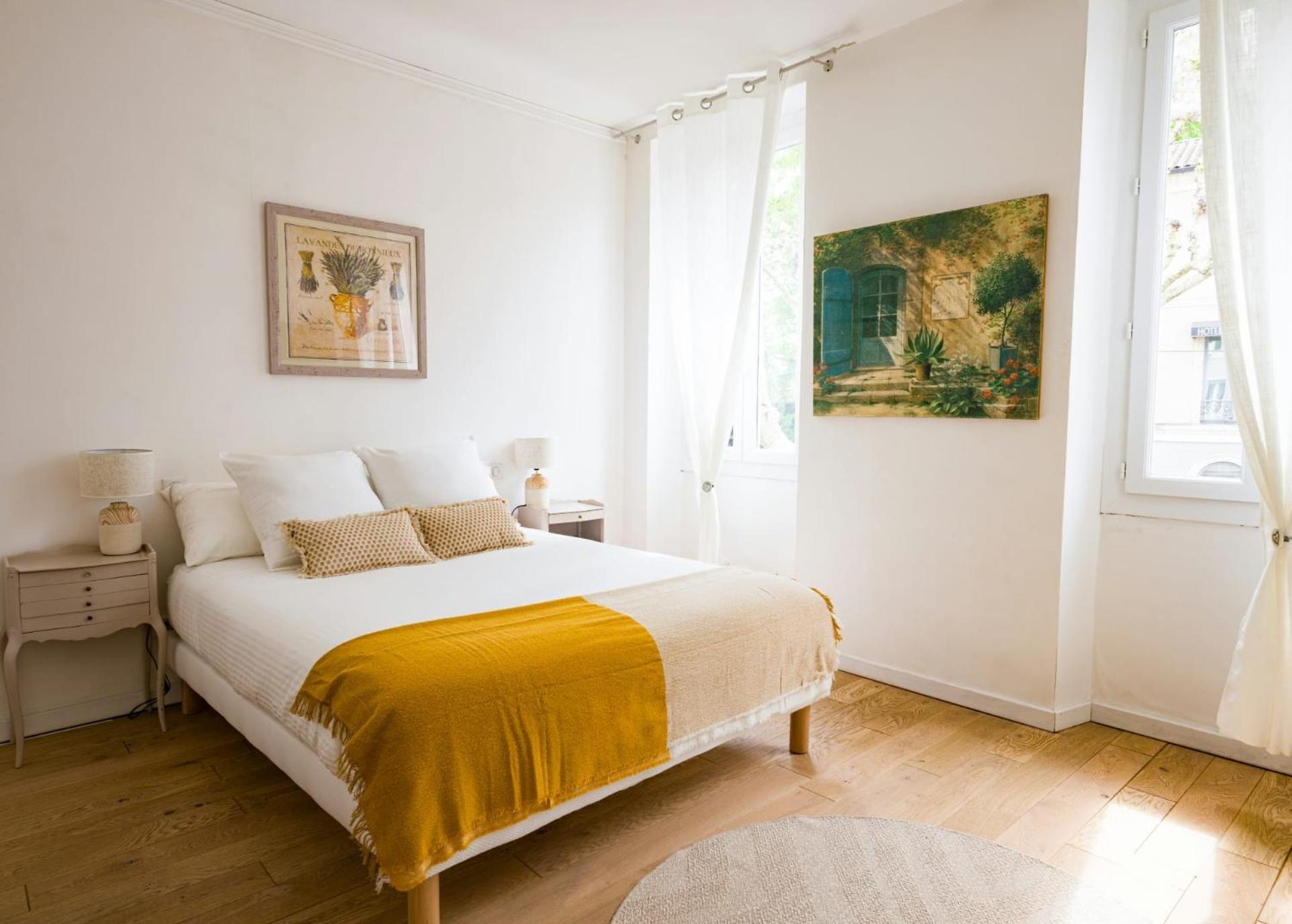 Les Chambres De Reseau Louisanne Saint-Rémy-de-Provence Extérieur photo